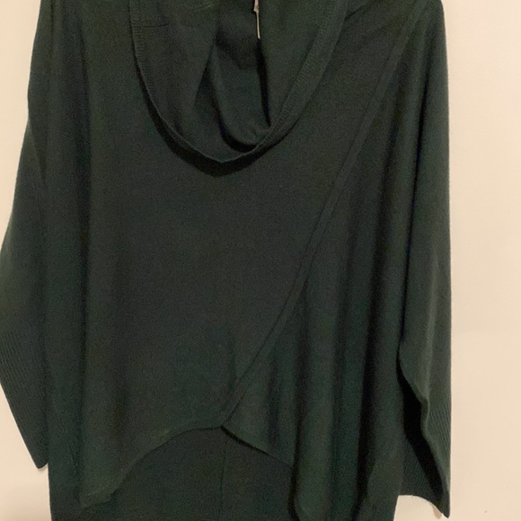 NY Collection Sweater - Picture 3 of 7